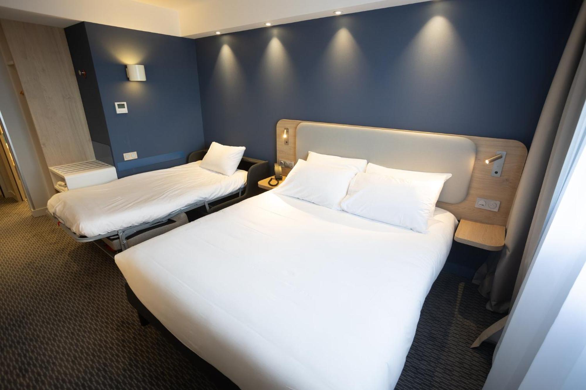 Holiday Inn Express Caen Epron By Ihg Esterno foto